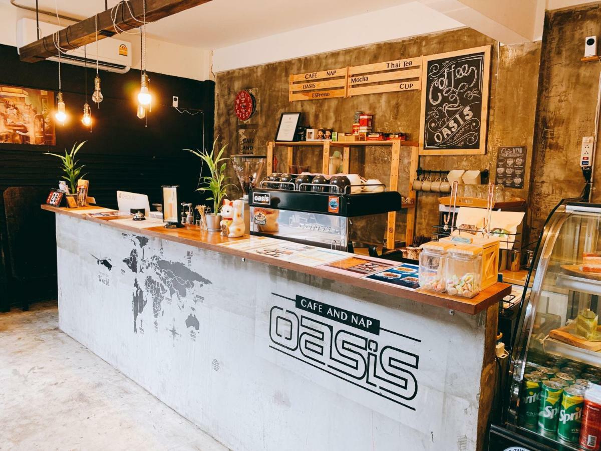Oasis Cafe And Nap Vandrerhjem Bangkok Eksteriør bilde