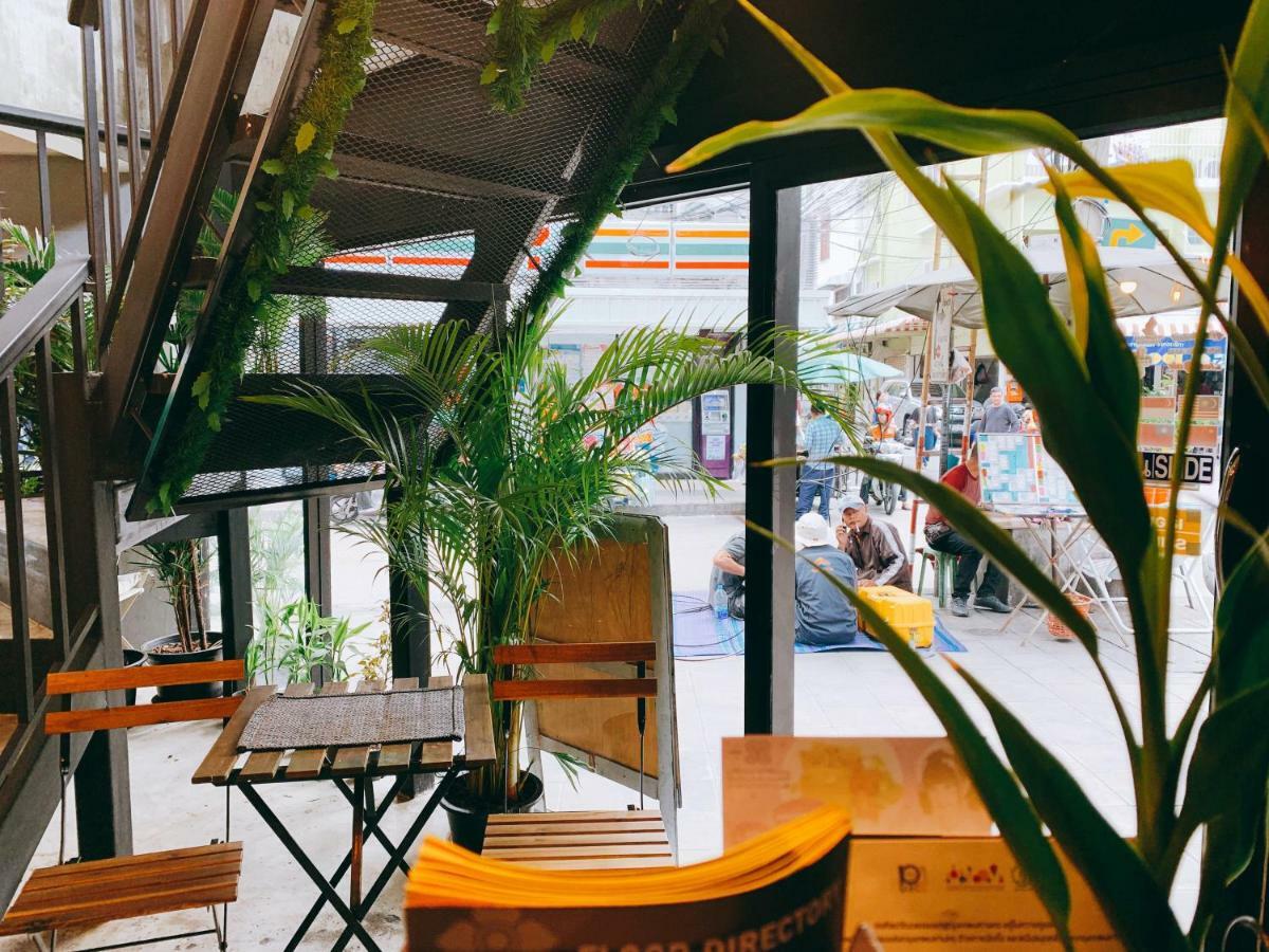 Oasis Cafe And Nap Vandrerhjem Bangkok Eksteriør bilde