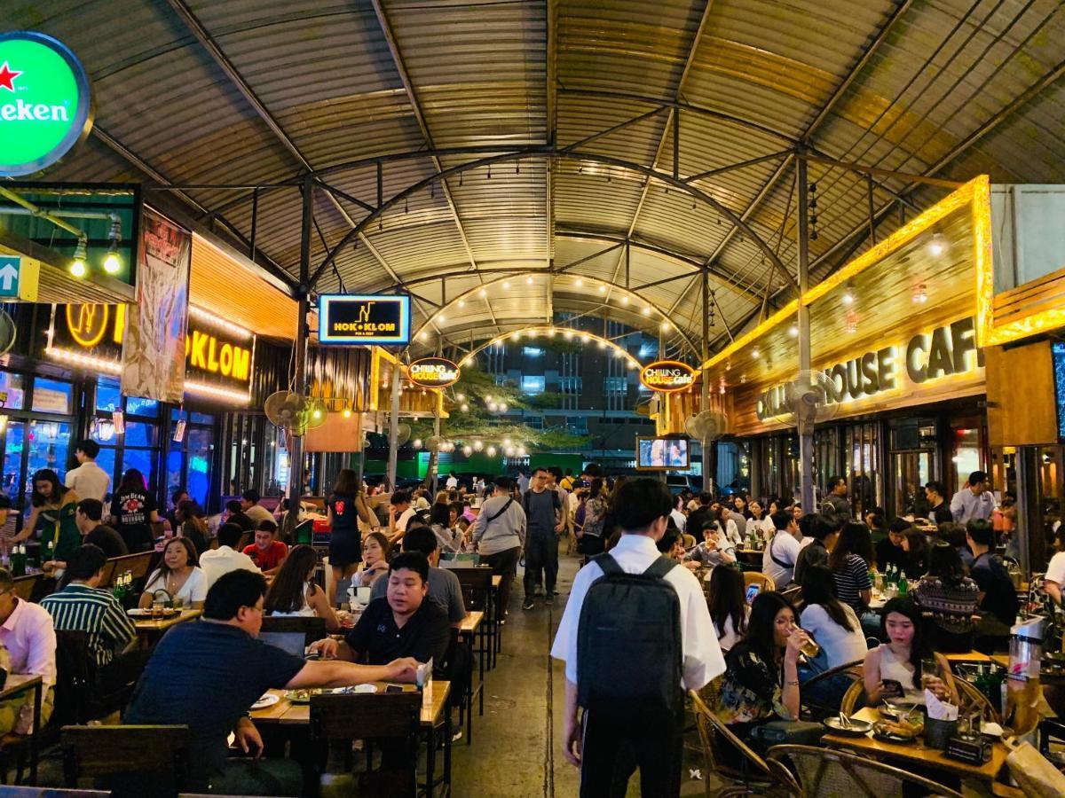 Oasis Cafe And Nap Vandrerhjem Bangkok Eksteriør bilde